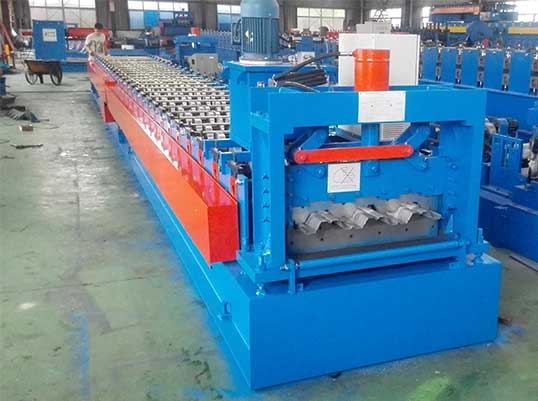 Floor Deck Roll Forming Machine